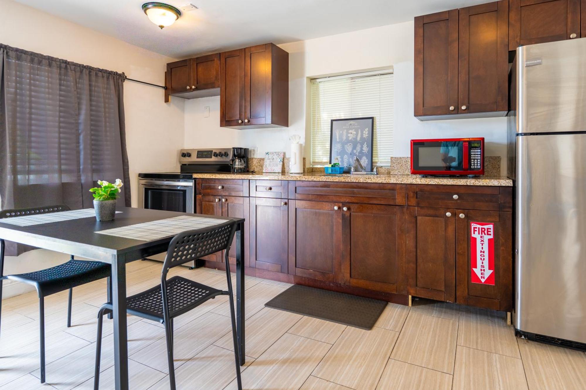 Cozy Private Apts In Hollywood By Hard Rock Casino! ภายนอก รูปภาพ